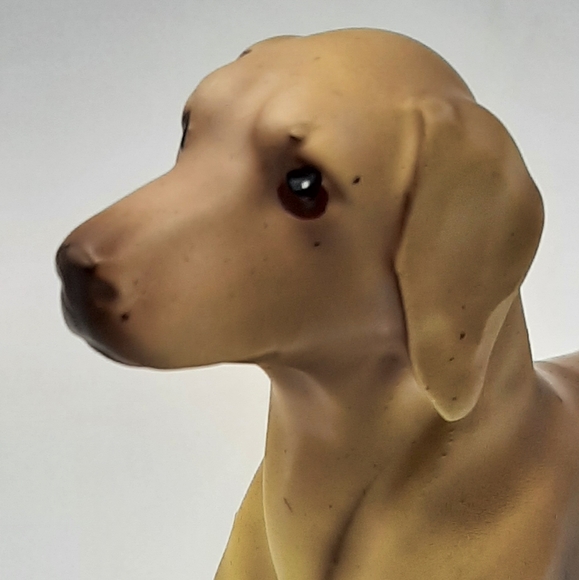 Vintage Matte Sandy Brown Lab Dog Stoic Figure Japan Porcelain - Picture 9 of 9